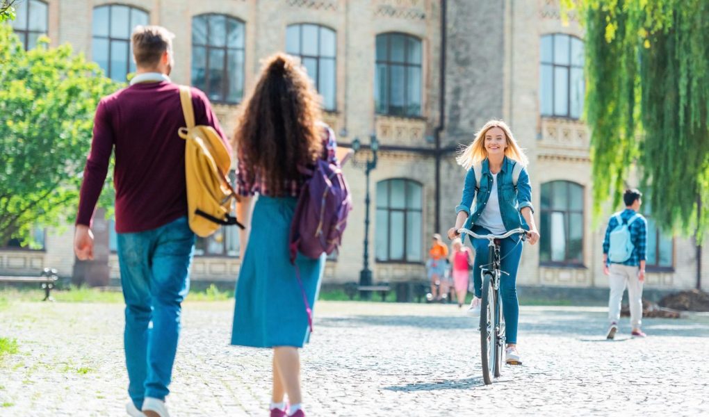 Scuole serali a Avellino